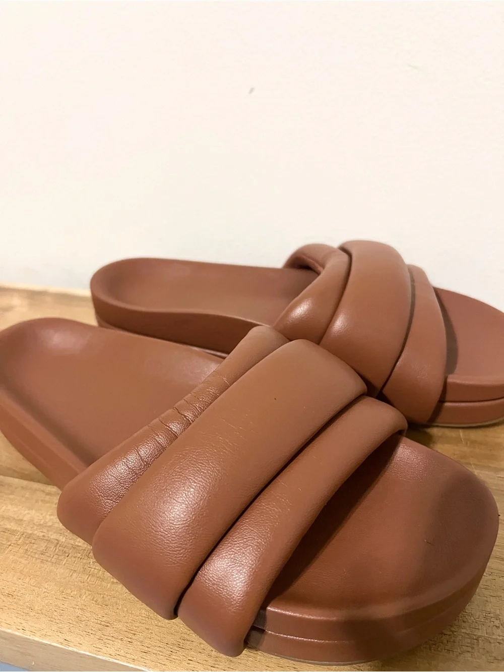 Commbi Softie Slide Unisex Size 9 Tobacco Brown Vegan Leather $180 D